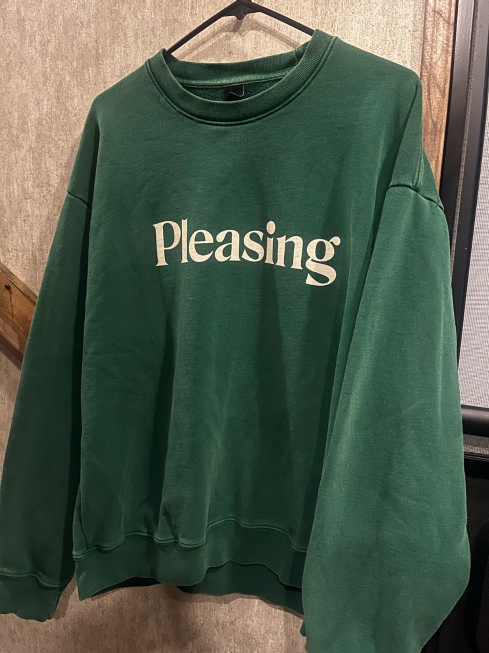 Forest Green Pleasing Graphic Crewneck Sweatshirt